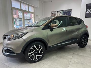 Renault Captur /1.5 dCi 110 CV / DIESEL/2016