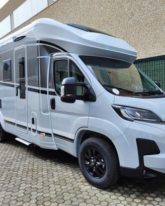 Laika Ecovip L 3009 - Semintegrale con letti gemel