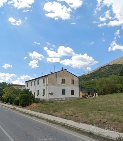 Appartamento in Abruzzo in quadrifamiliare