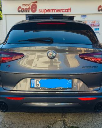 Auto Alfa Romeo Stelvio