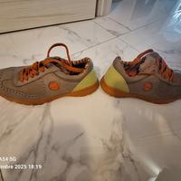 scarpe antifortunistiche 