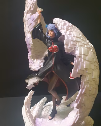 Action figure della serie Naruto Konan 