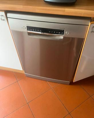 Lavastoviglie Bosch Serie 4 SMS4EMI02E