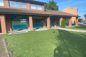 Immobile di 280 m² con 3 locali a Limbiate