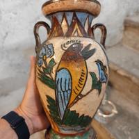Vaso in terracotta decorato a mano