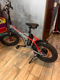 Bici elettrica pieghevole Argento Mini Max