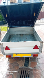 Rimorchio per auto