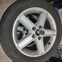 4 cerchi in lega da 16 pollici ford