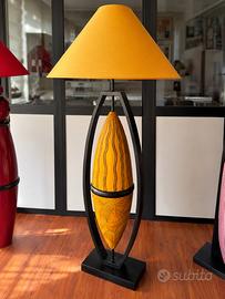 Lampada da terra in ceramica gialla