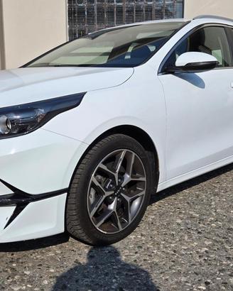 KIA Ceed Sportswagon SUPERPROMO!!!!1.6 CRDi 136