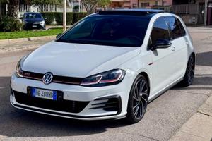 Volkswagen Golf GTI Performance 2.0 245 CV TSI DSG