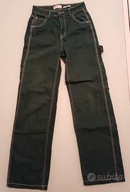 Pantaloni verdi bershka