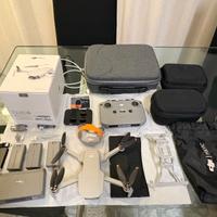 DJI Mini 2 Fly More Combo + 100€ Accessori Extra