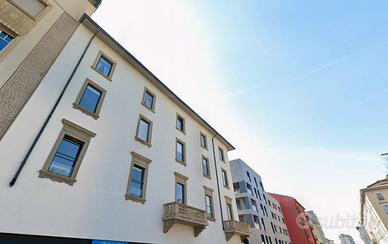 Open-space con terrazzo a Bergamo