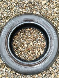 Pneumatici estivi 215/60 R17 96H 