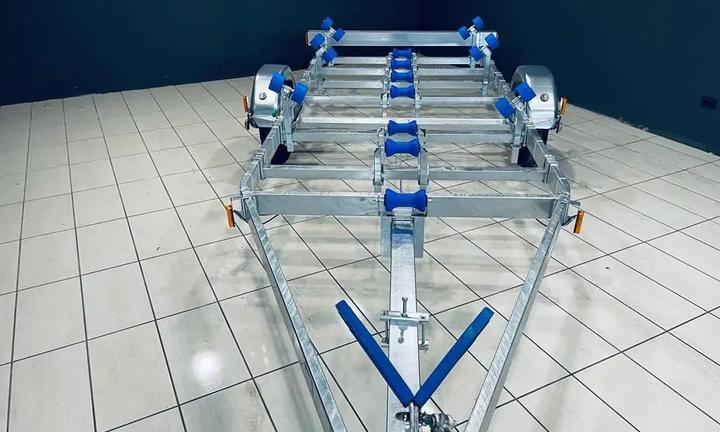 Carrello portabarca 1300kg