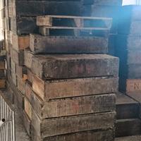 Casse antiche per scaffalature 