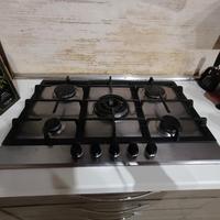 cucina completa tranne lavastoviglie