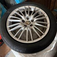 Cerchi in lega Alfa Romeo