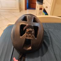 Casco bicicletta 