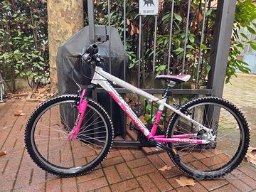 Bicicletta Mountainbike da ragazza