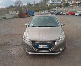 Peugeot 208 1.4 HDi 68 CV 3 porte Access