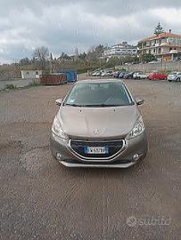 Peugeot 208 1.4 HDi 68 CV 3 porte Access