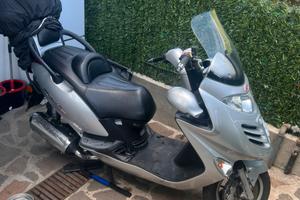 Scooter kymco