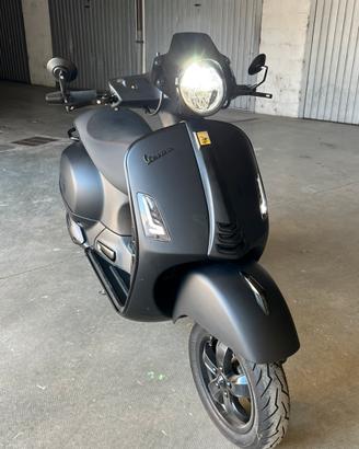 Vespa Gts 300 2021 Utra Notte