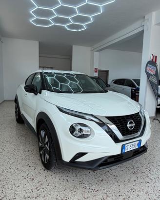 Nissan Juke 1.0 DIG-T 114 CV Acenta