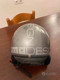 Casco moto Momo Design