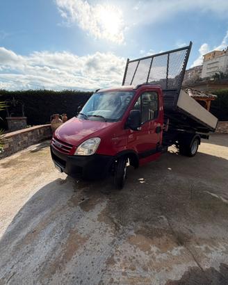 Iveco daily ribaltabile trilaterale
