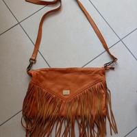 borsa in pelle con frange 