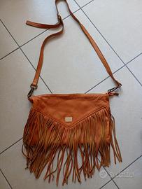 borsa in pelle con frange 