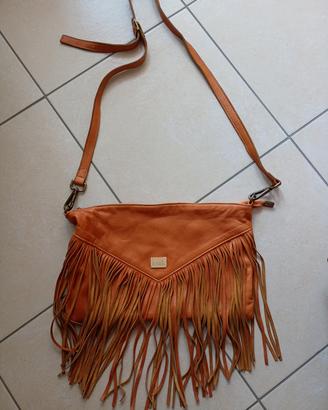 borsa in pelle con frange 