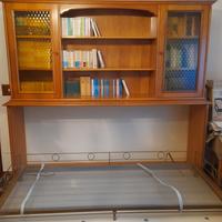Libreria con letto a scomparsa