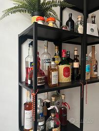 Scaffali metallo  a muro