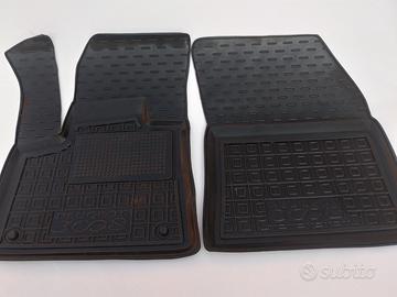 Tappetini in gomma su misura Peugeot 3008 (2017+)