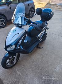 scooter 150 Benelli Velvet 