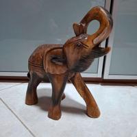 Scultura elefante in legno fatto a mano