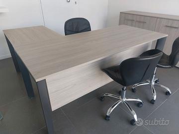 Stock Arredamento ufficio