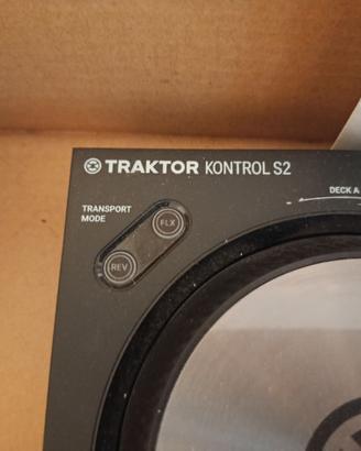 Traktor kontrol S2