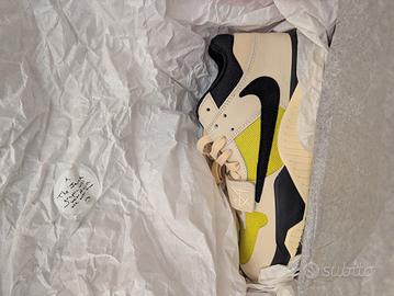 Nike Jordan jampmen t-rexx Trevis Scott 