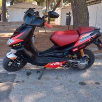 Aprilia sr 50 ditech v endo tutti I pezzi.