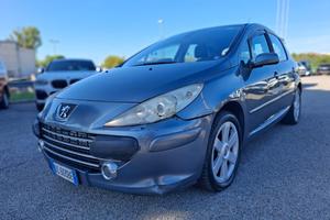 PEUGEOT 307 2.0 16V HDi FAP 5p. Féline