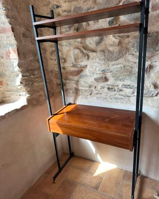 Libreria vintage scandinava nordico