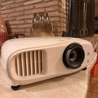 Proiettore Epson EH‑TW7000 PRO-UHD 4K 16:9