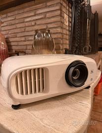 Proiettore Epson EH‑TW7000 PRO-UHD 4K 16:9