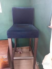 coppia di sgabelli