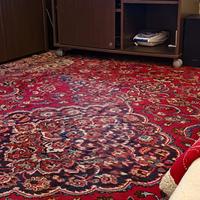 Tappeto Keshan annodato a mano.